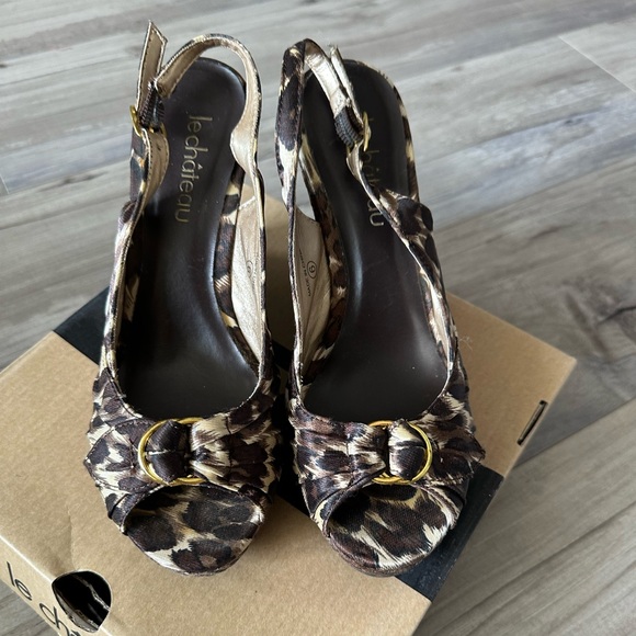 Wedge sandals - Le chateau - Picture 1 of 4